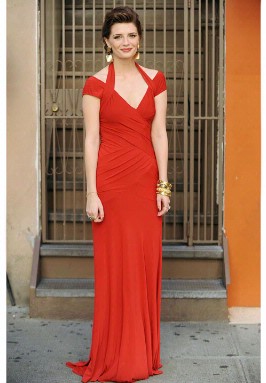 A Week in the Wardrobe: Mischa Barton - On Set In Red - 5