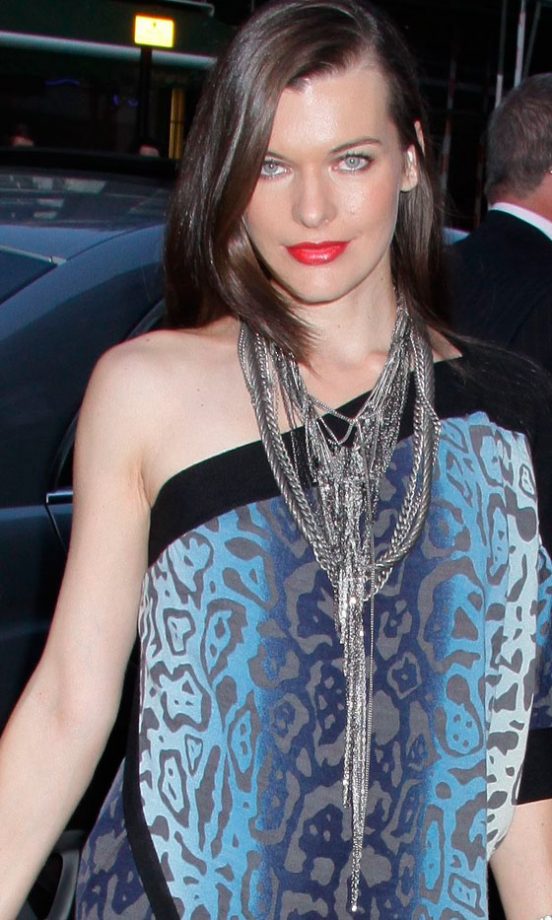 Milla Jovovich Multiple Chain Statement Necklace, August 2009