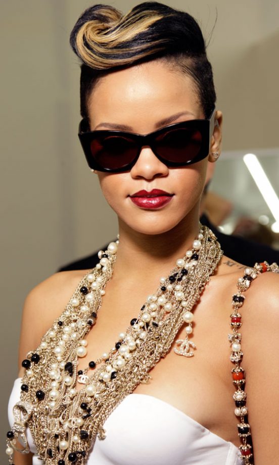 Rihanna Wearing Statement Necklace By Chanel, October 2009
