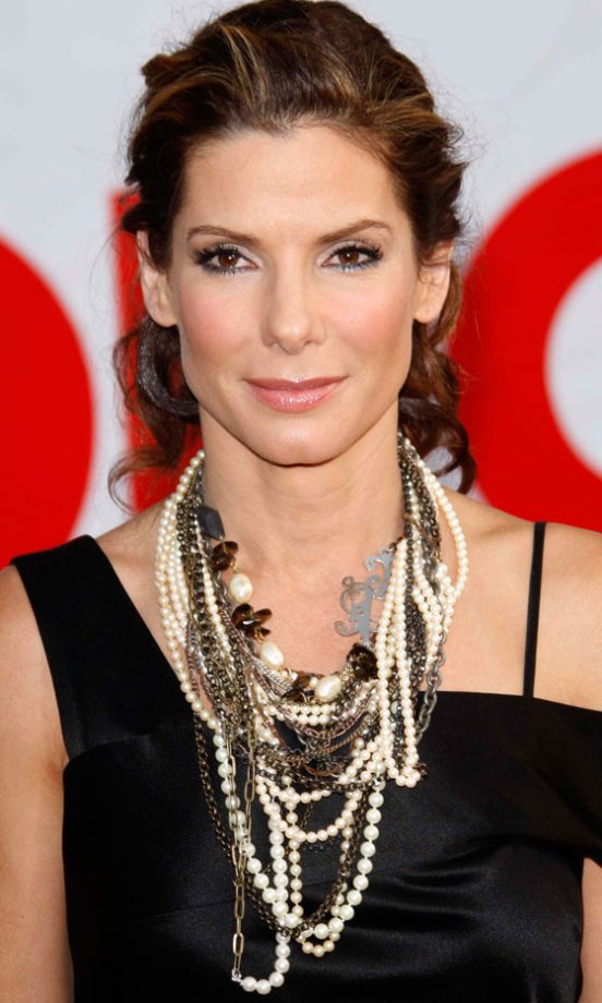 Sandra Bullock At The 'The Proposal' Film Premiere Wearing Statement Necklace, June 2009