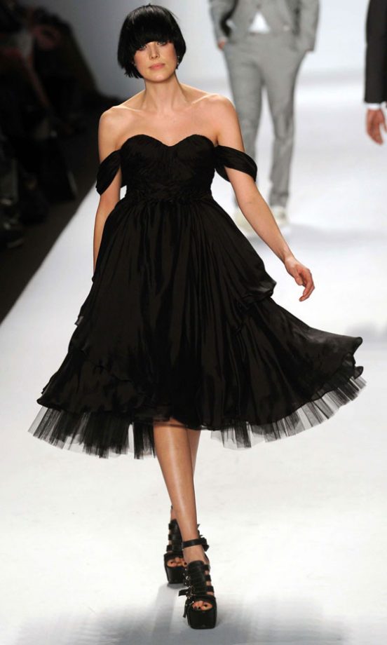 Agyness Deyn On The Catwalk At the Fashion For Relief Show At New York Fashion Week 2010Fashion For Relief 2010
