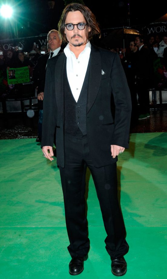 Johnny Depp Wearing Tom Ford At The Premiere Of Alice In Wonderland, London 2010