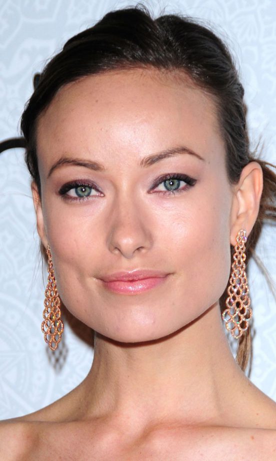 Olivia Wilde Wearing Gold Statement Drop Earrings, January 2010