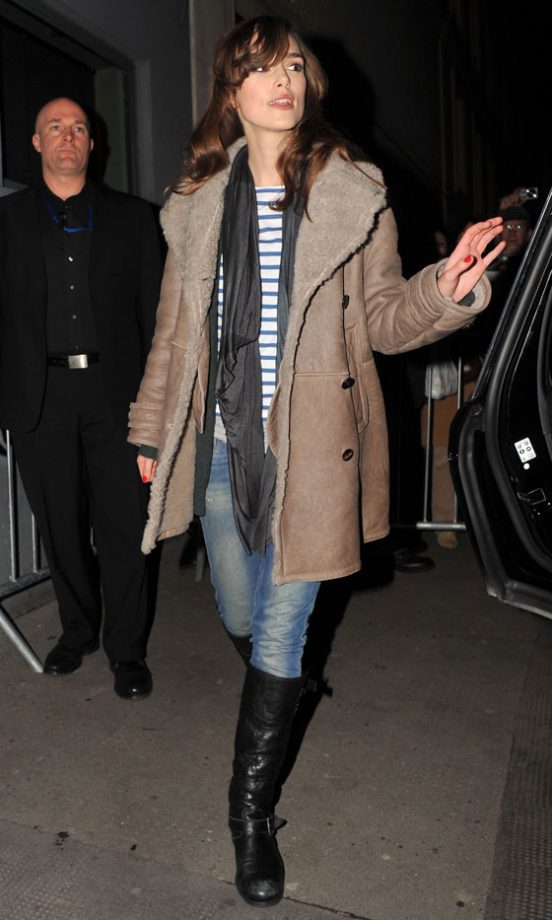Keira Knightley Wearing A Burberry Coat, January 2010