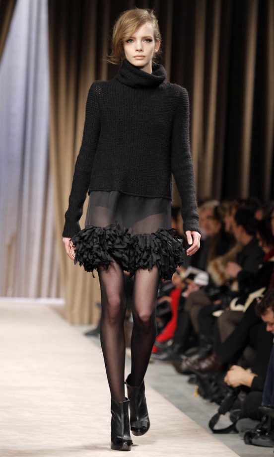 Giambattista Valli Autumn/Winter 2010/2011 Catwalk Show At Paris Fashion Week