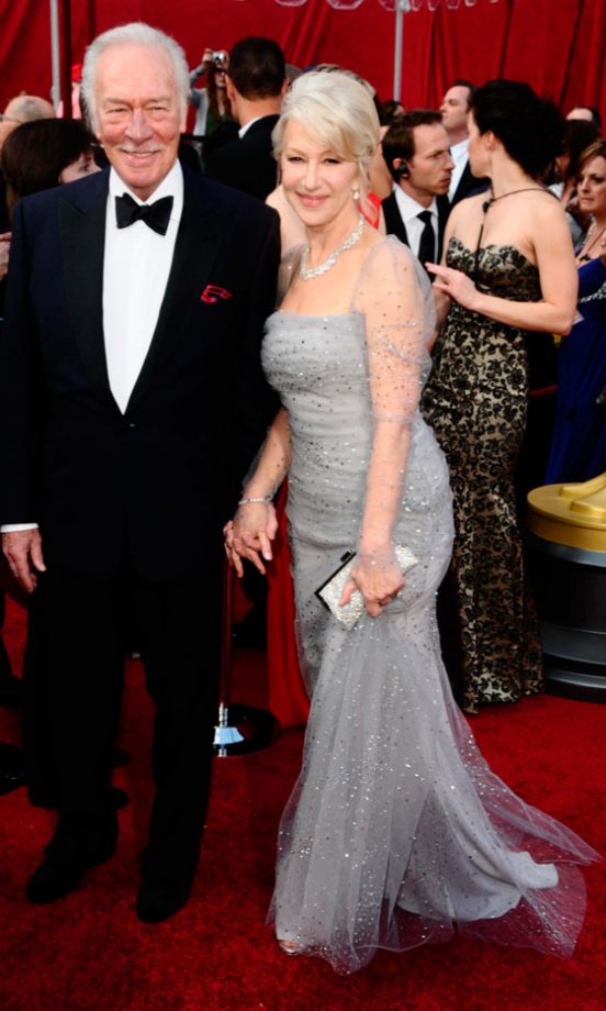 Dame Helen Mirren Wearing Badgley Mischka At The Oscars 2010
