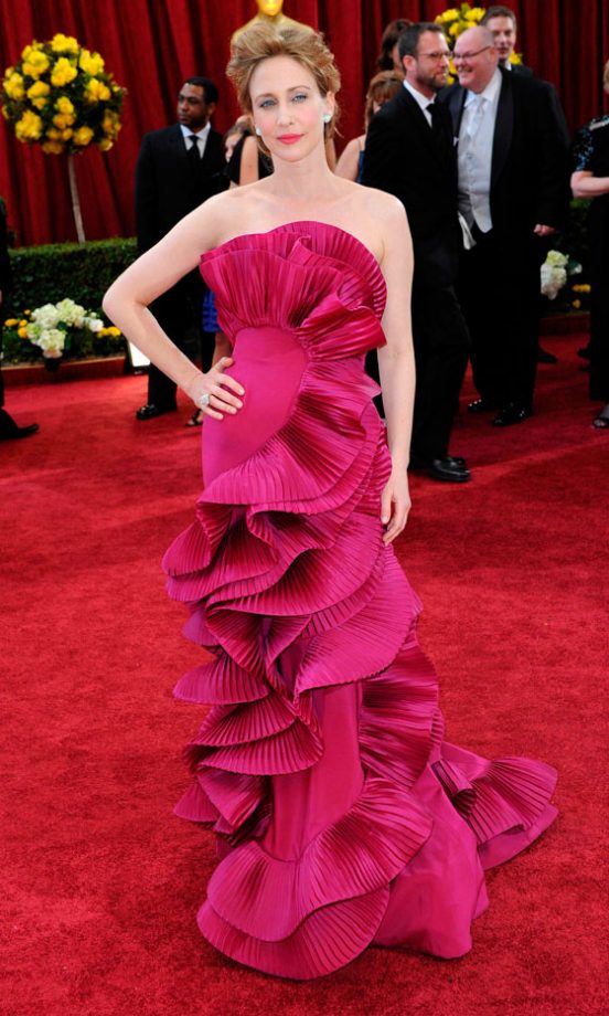 Vera Farmiga Wearing Marchesa At The Oscars 2010