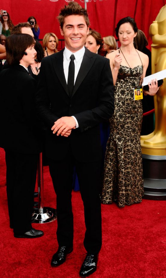 Zac Effron In Calvin Klein At The Oscars 2010
