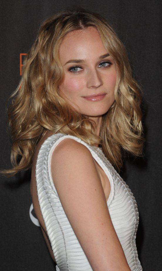 Diane Kruger Sporting A Wavy Hairstyle, 2010
