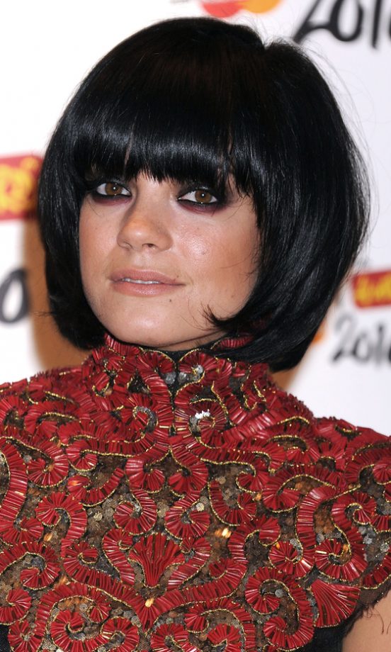 Lily Allen Sporting A Super-Sleek Bob Hairstyle, 2010