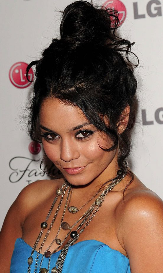 Vanessa Hudgens At The LG Fashion Touch Launch Party In Los Angeles, 2010
