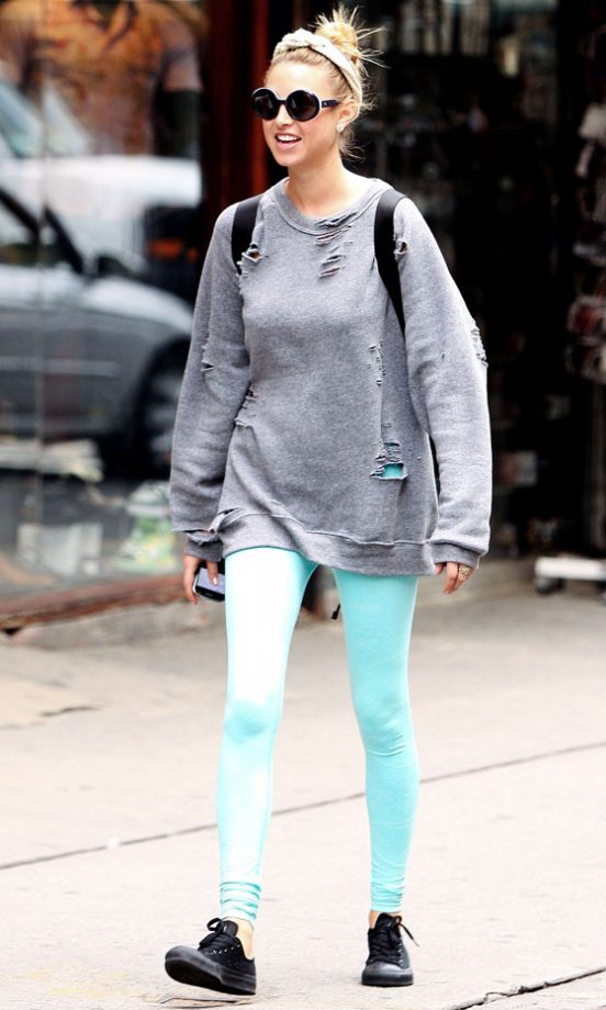 Whitney Port In New York Wearing A Chanel Rucksack, 2009