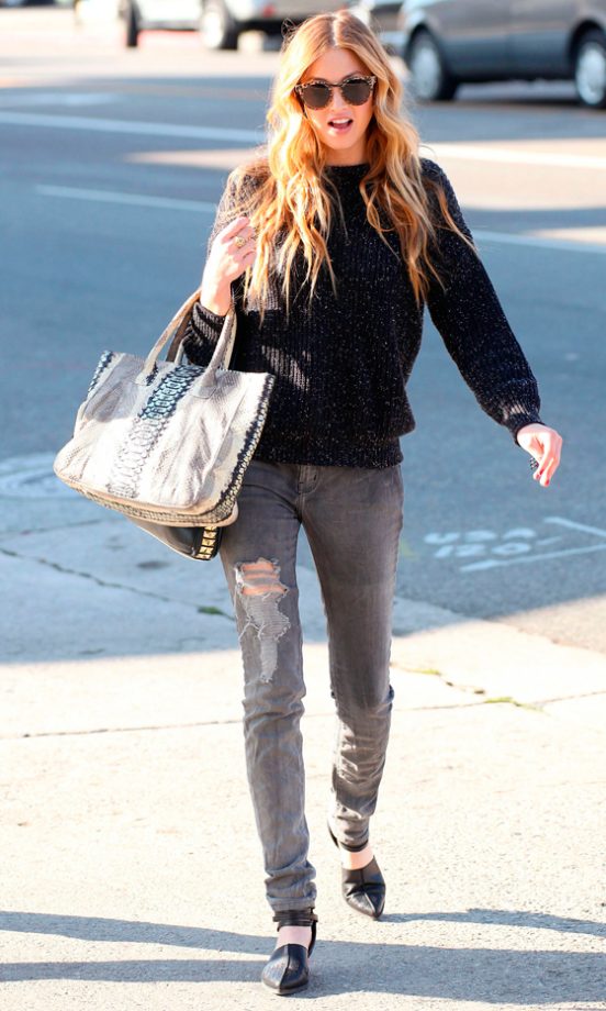Whitney Port Pairs Ripped Jeans With A Cute Jumper In LA, 2012