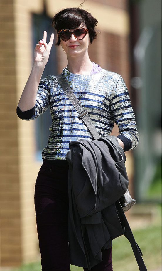 Erin O'Connor At The Isle of Wight Festival, 2010