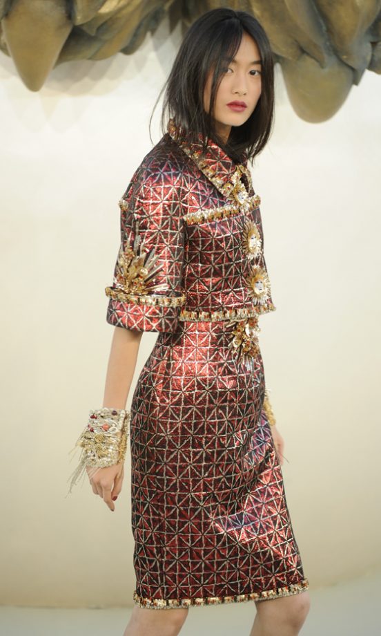 Chanel Haute Couture Autumn/Winter 2010/11 Fashion Show