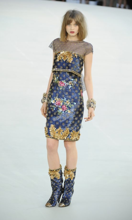 Chanel Haute Couture Autumn/Winter 2010/11 Fashion Show