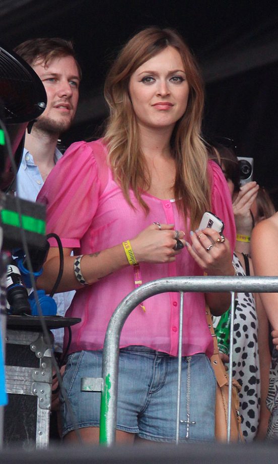 Fearne Cotton Wearing Little Denim Shorts Backstage At Wireless Festival, 2010