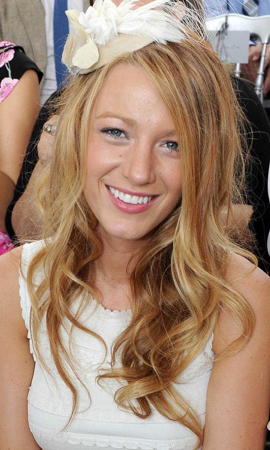 Blake Lively Sat Front Row Wearing A Wavy Hairstyle At The John Galliano For Christian Dior Haute Couture Show, 2010