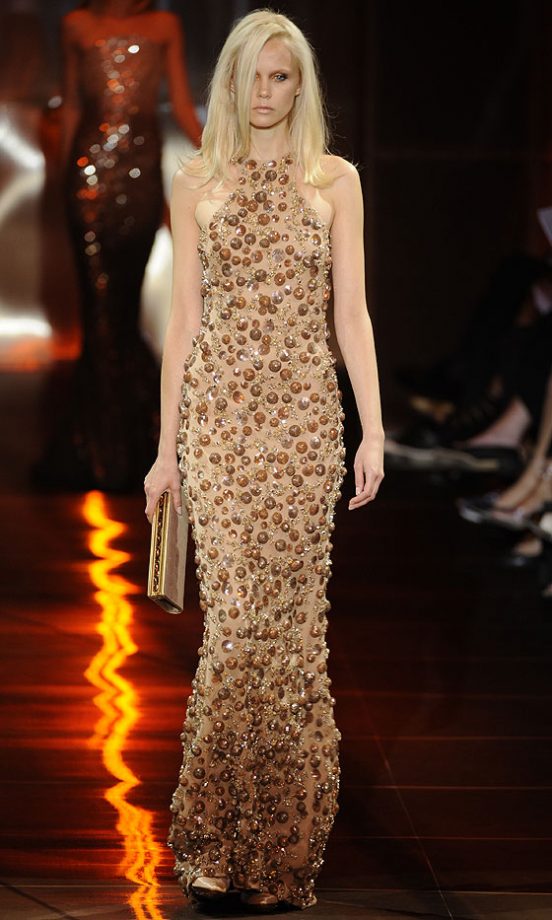 Giorgio Armani Privé Autumn/Winter 2010/11 Fashion Show