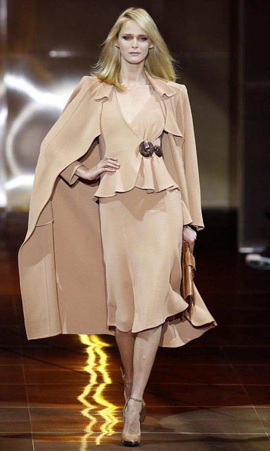 Giorgio Armani Privé Autumn/Winter 2010/11 Fashion Show