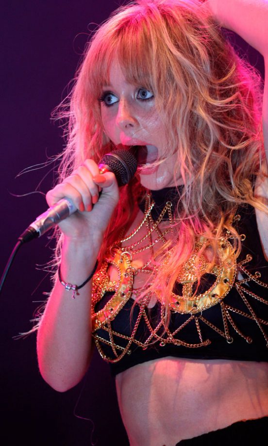 Diana Vickers Performs On Stage At V Festival 2010