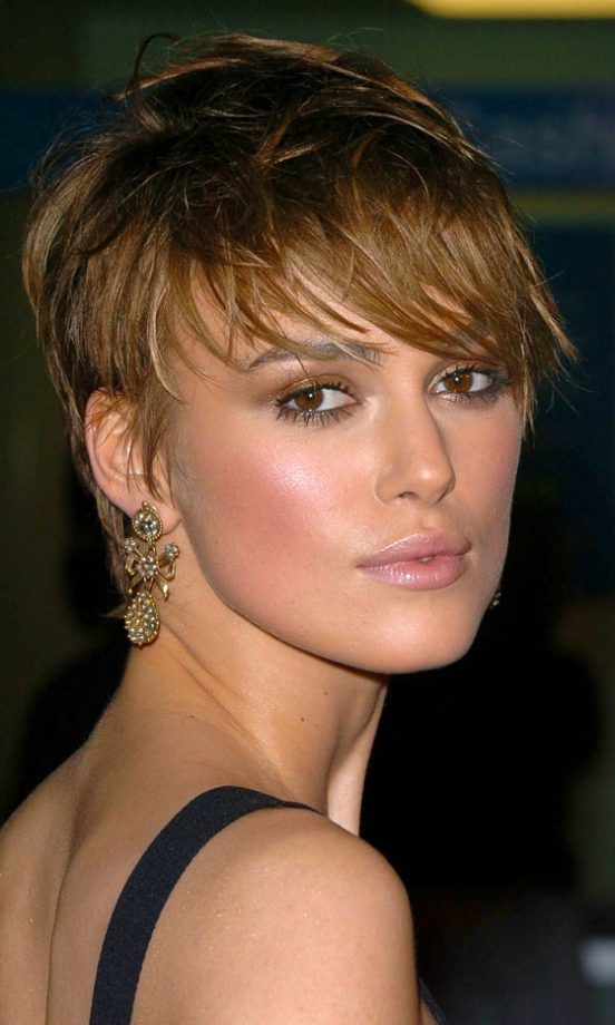 Keira Knightley Enhanced Her Killer Cheekbones With A Side-Swept Cropped Hairstyle, 2005