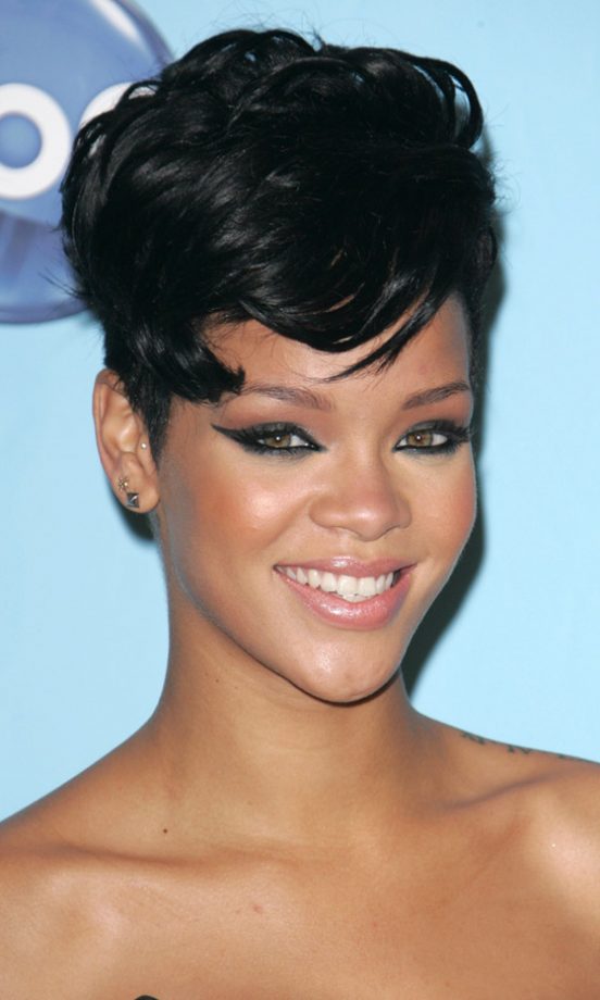 Rihanna Takes The Pixie Hairstyle To New Heights, 2008