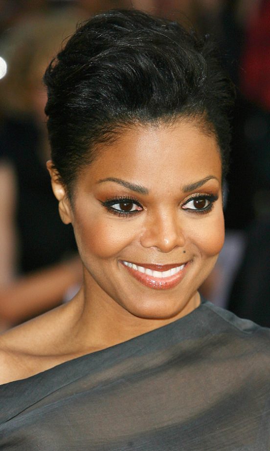 Janet Jackson Shows Off A Super High Hairstyle In London, 2010