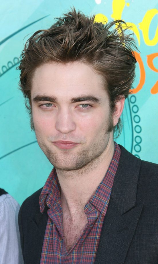 Robert Pattinson At The Teen Choice Awards, 2009