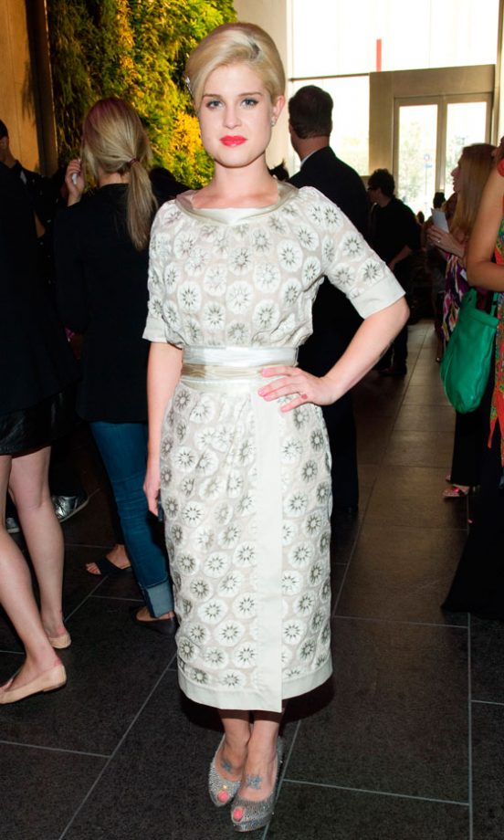 Kelly Osbourne Backstage At The Chris Benz Spring/Summer Show 2011