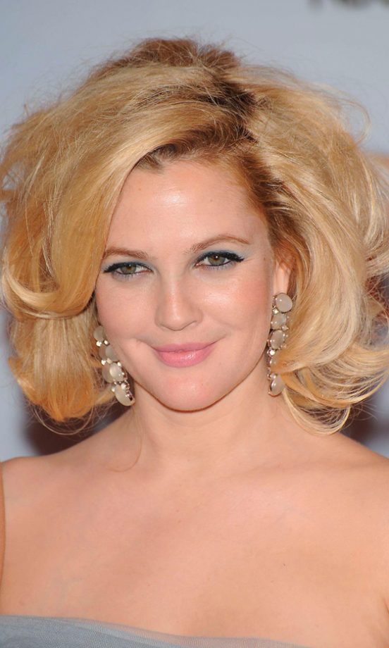 Drew Barrymore Took Her Blow-Dry To Another Level At The Golden Globe Awards, 2009