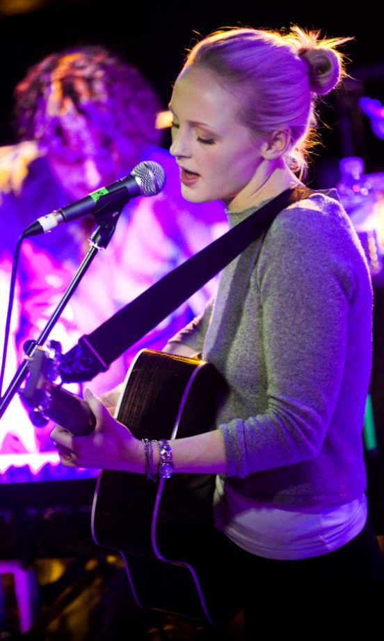 Laura Marling Wows In Concert At The Edinburgh Liquidrooms 2010