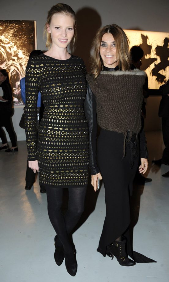 Lara Stone And Carine Roitfeld At The Private View Of Richard Hambleton Street Art 2010