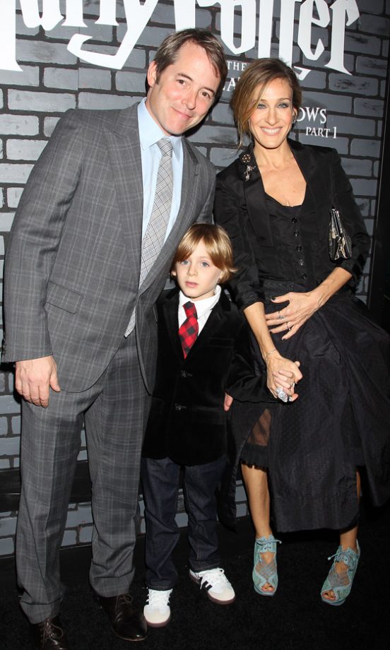 Matthew Broderick, James Wilke Broderick And Sarah Jessica Parker At The Harry Potter And The Deathly Hallows New York Film Premiere 2010