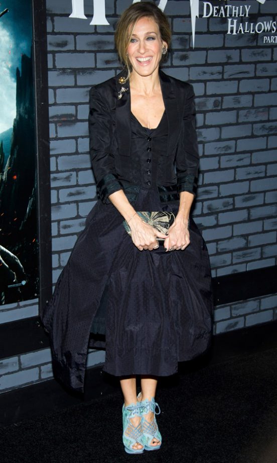 Sarah Jessica Parker Wearing Vivienne Westwood At The Harry Potter And The Deathly Hallows New York Film Premiere 2010