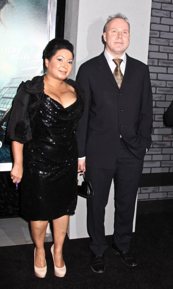 Director David Yates And Yvonne Yates At The Harry Potter And The Deathly Hallows New York Film Premiere 2010