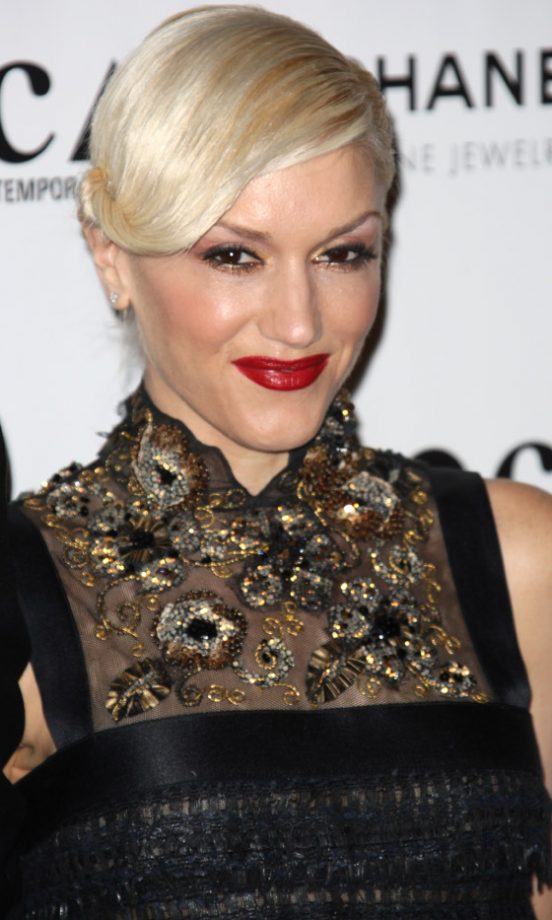 Gwen Stefani At An Exhibition Opening At The Museum of Contemporary Art 2010