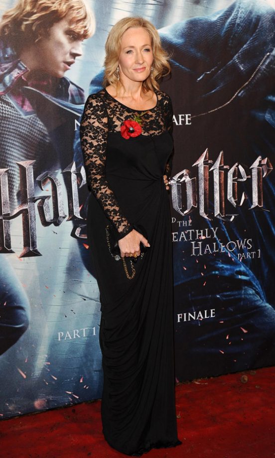 JK Rowling At The Harry Potter And The Deathly Hallows London Film Premiere 2010
