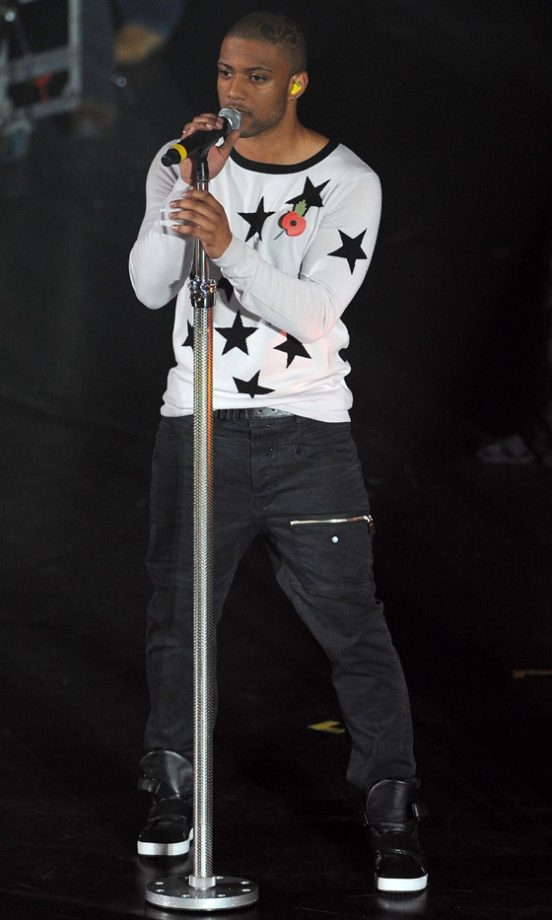 Jonathan Benjamin Gill (JB) Performs With JLS At The BBC Radio 1 Teen Awards 2010