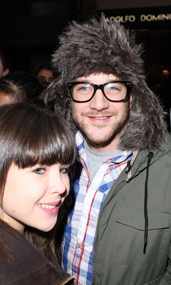 Matt Cardle Brightens A Fan’s Day By Taking A Photo With Her In London 2010
