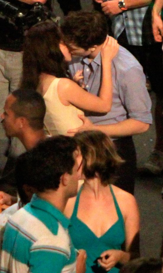 Kristen Stewart And Robert Pattinson As Bella And Edward, Kissing On The Set Of Breaking Dawn