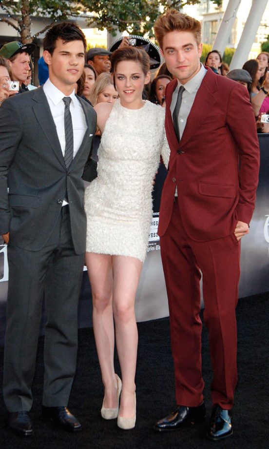 Kristen Stewart Caused A Frenzy When She Stepped Out With Taylor Lautner And Robert Pattinson At The Film Premiere Of Twilight Saga: Eclipse 2010