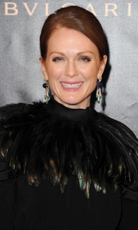 Julianne Moore Wearing A Feathered Cape At The Bvlgari Expo Event In Paris 2010