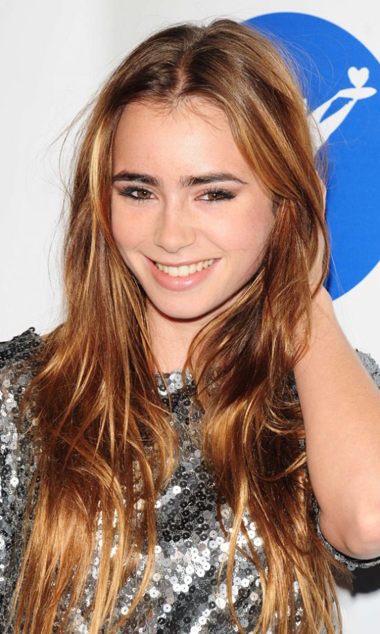 Love Lily Collins's Hairstyle At The 19th Annual Divine Design Gala In LA 2010