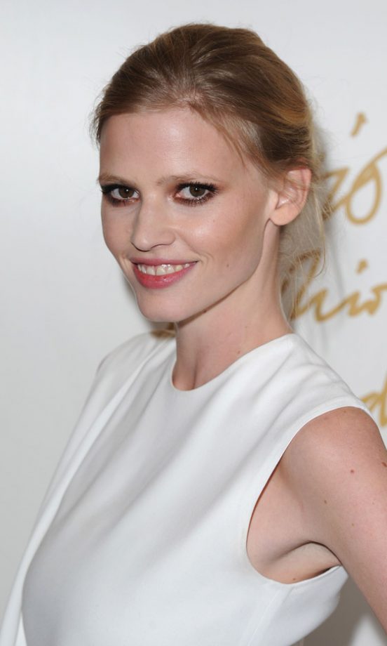 Lara Stone With A Super-Low Bun Hairstyle At The British Fashion Awards 2010