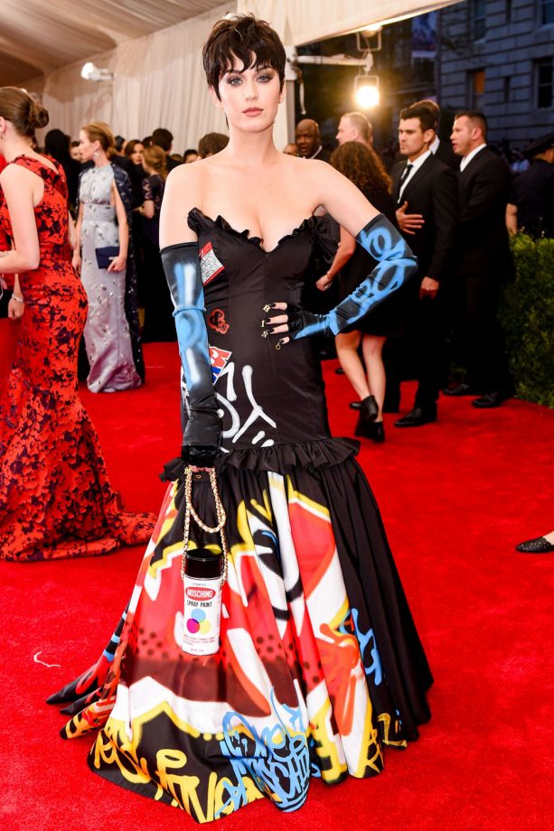Katy Perry At The Met Gala Rocking Moschino, 2015
