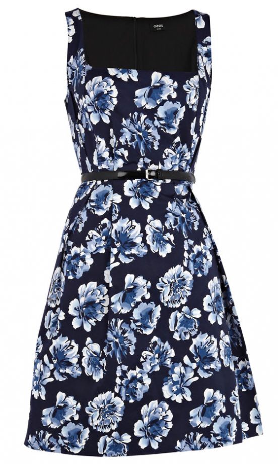 We Love The Retro Styling Of This Oasis Printed Dress