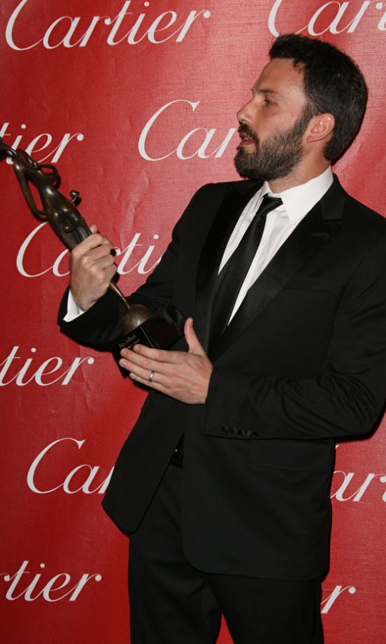 Ben Affleck Proudly Poses With His Chairman's Award At The 2011 Palm Springs Film Awards