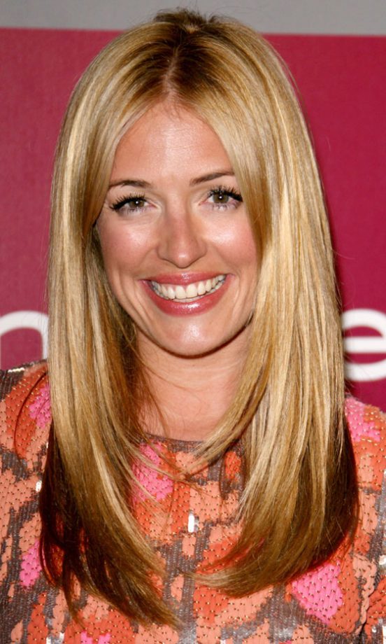 Golden Girl: Cat Deeley With A Highlighted Hairstyle At The Golden Globe Awards Afterparty, 2011