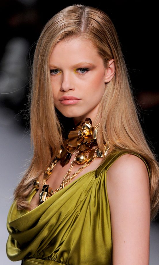 Hailey Clauson: The Classic Beauty (Scroll Down To Read More)